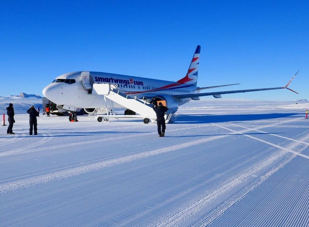 Flight to Antarctica